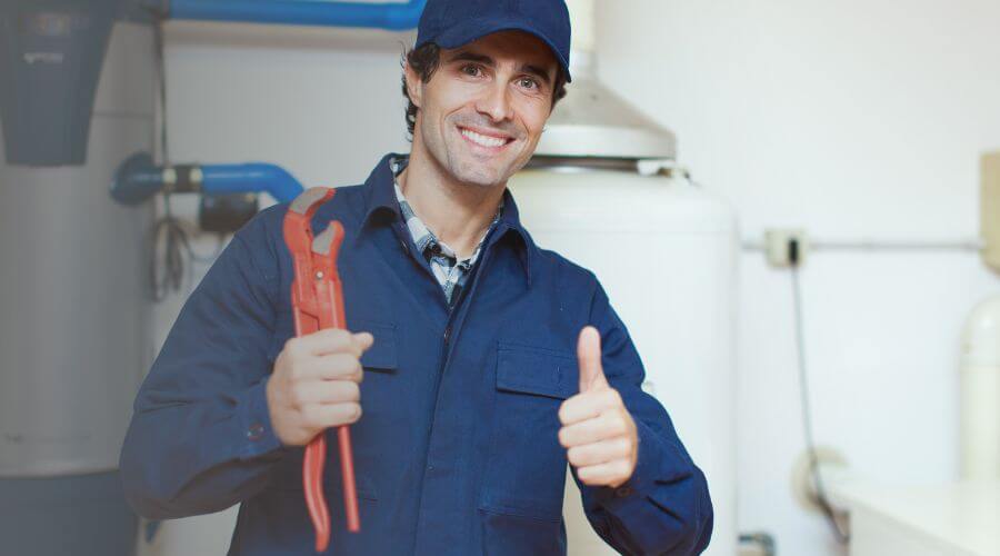 Expert burst pipe repair services in Tehuacana, TX